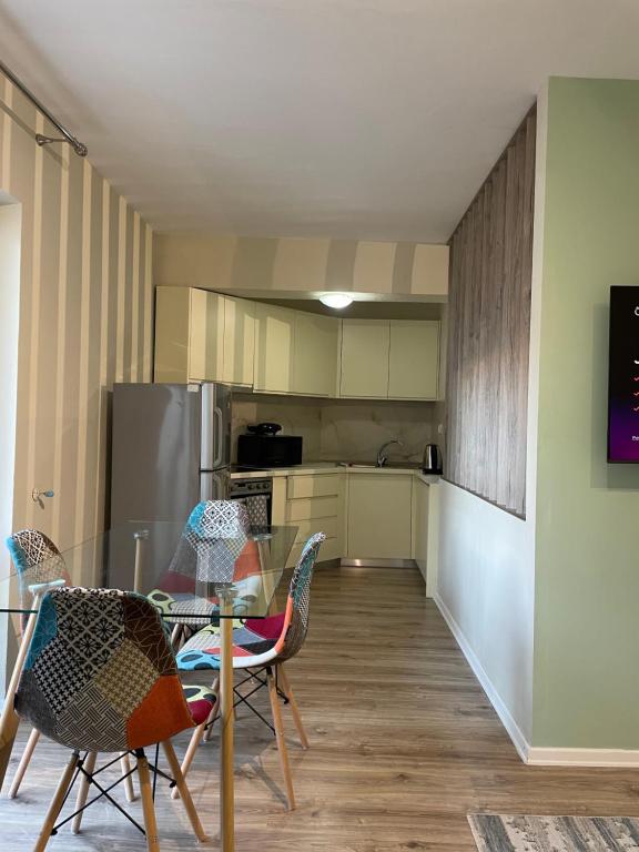 AS, Bllok Studio & Apartment - Image 4