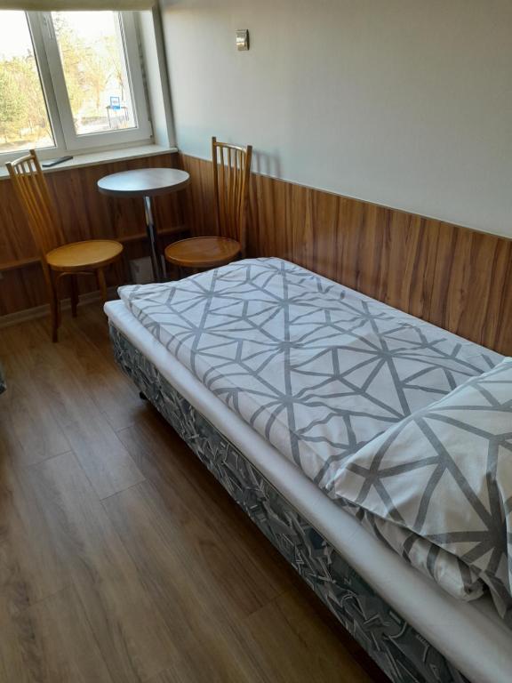Hostel Polon - Habitación Doble Con Baño Privado