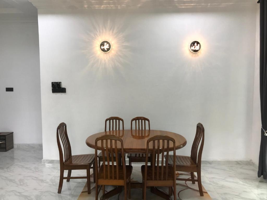 AINUL HOMESTAY - Дом с тремя спальнями