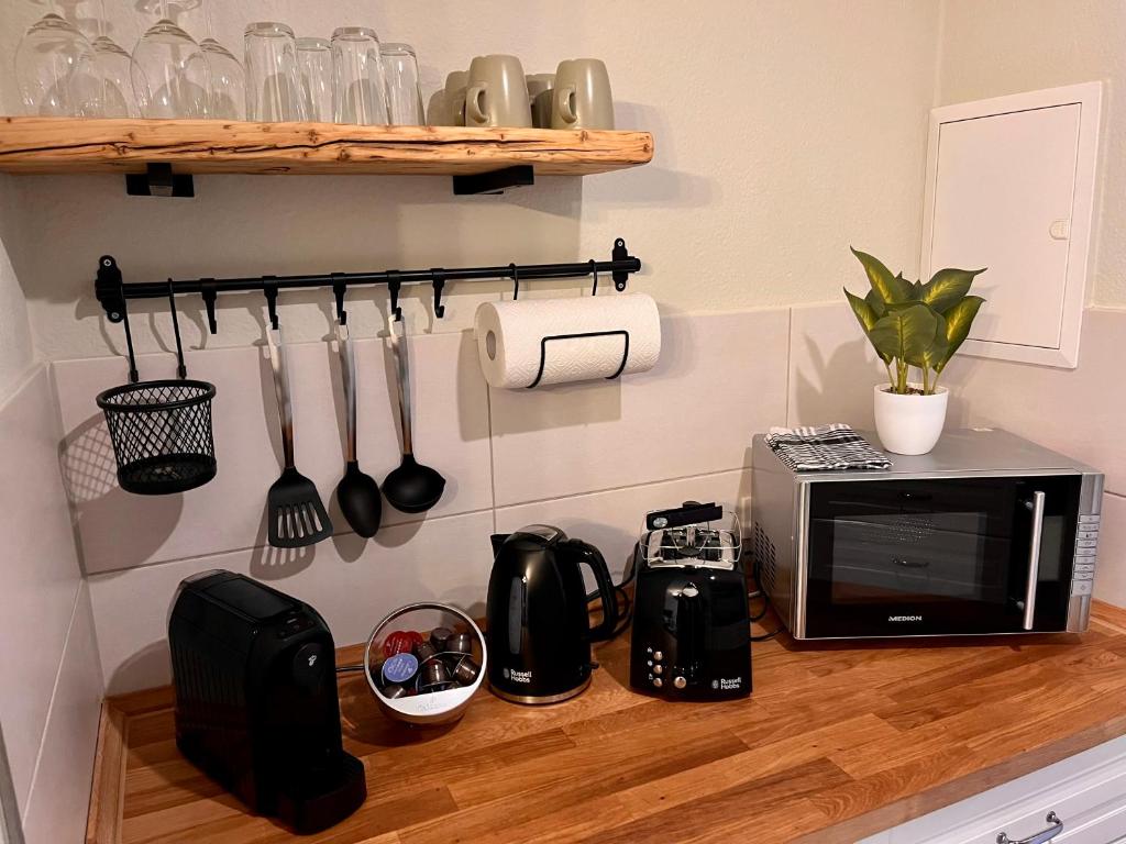 Studio an der Elbe mit Balkon, Küche und Netflix - 11