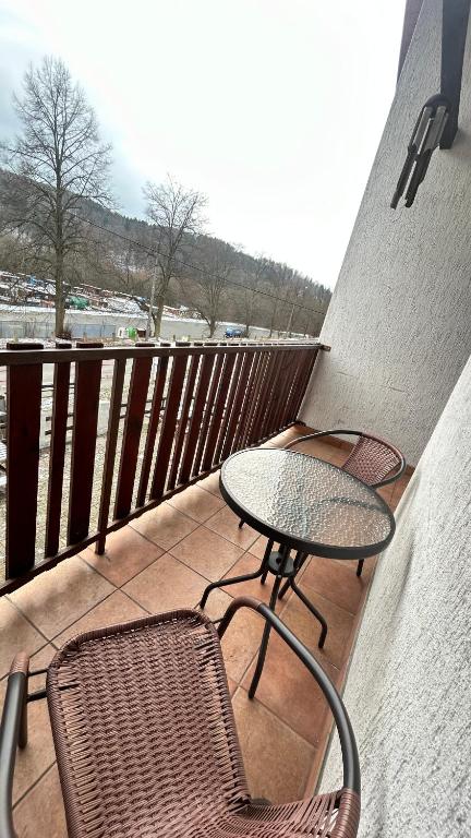 Balkón nebo terasa v ubytování Penzion u přehrady
