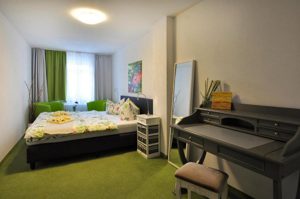 Postel nebo postele na pokoji v ubytování Dampfschiffhotel