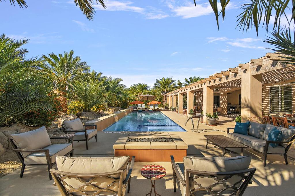Thousand Palms – Photos 1