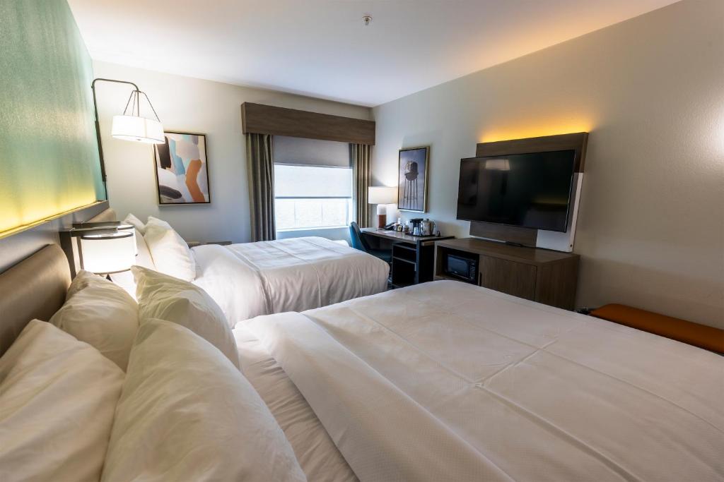 Comfort Inn & Suites New Iberia - Avery Island - Dos Camas Queen - No Fumadores