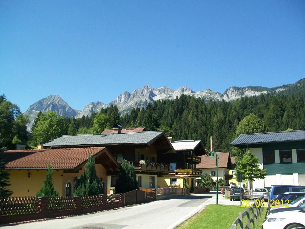 Pension Haus Rohrmoser - 13