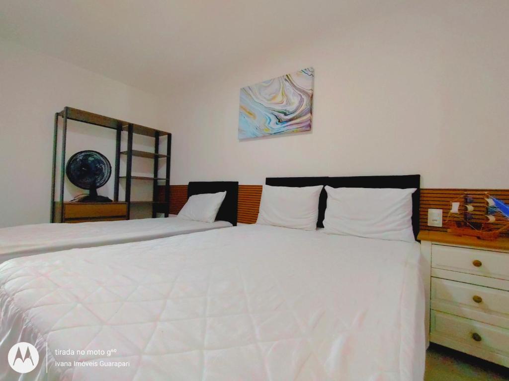 Ivana Imoveis - Vários Aptos de Temporada mesmo Prédio na Praia do Morro - Apartamento Con Vistas A La Montaña