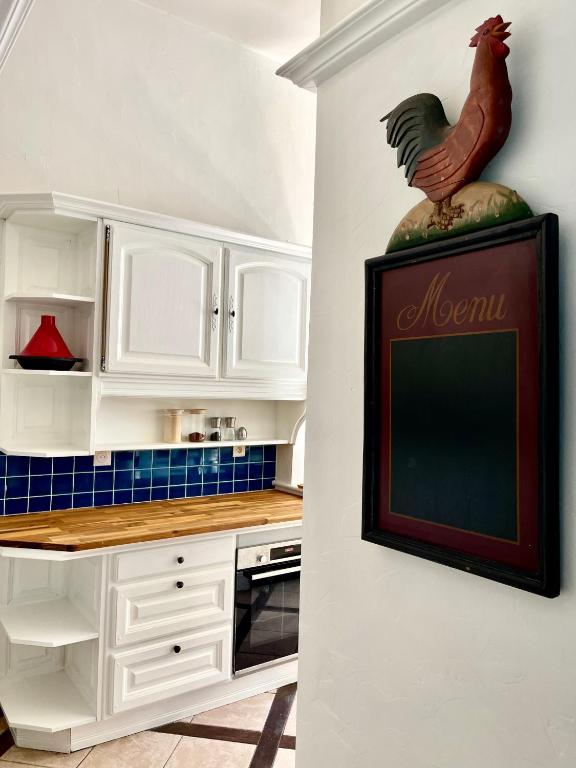 Kuchyň nebo kuchyňský kout v ubytování Maison La Samana