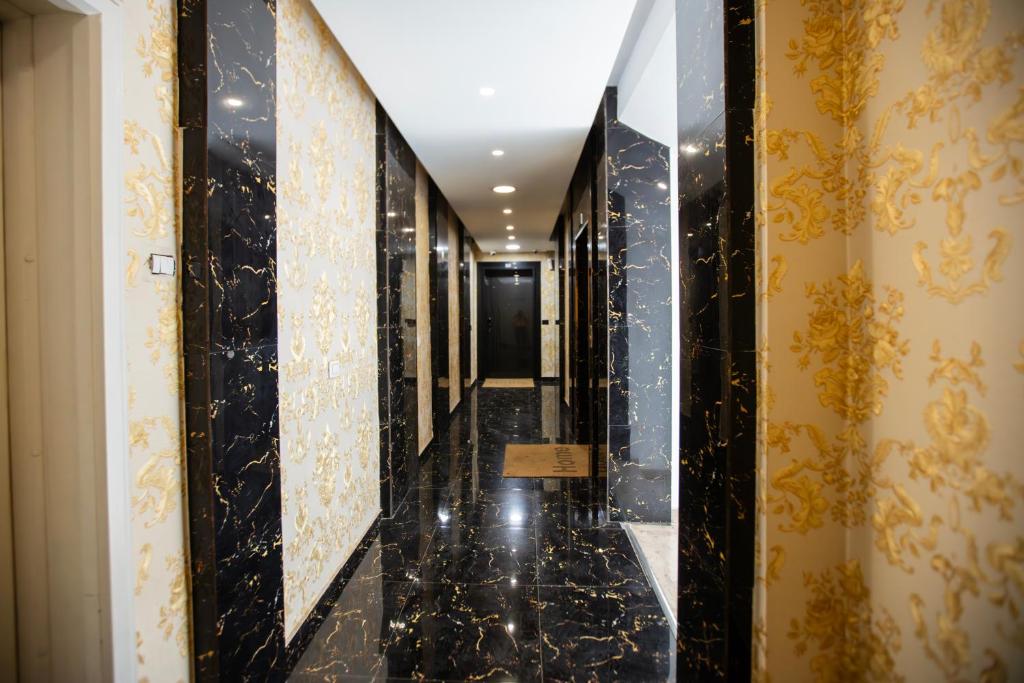Two bedroom apartament in Myslym Shyri - Image 9