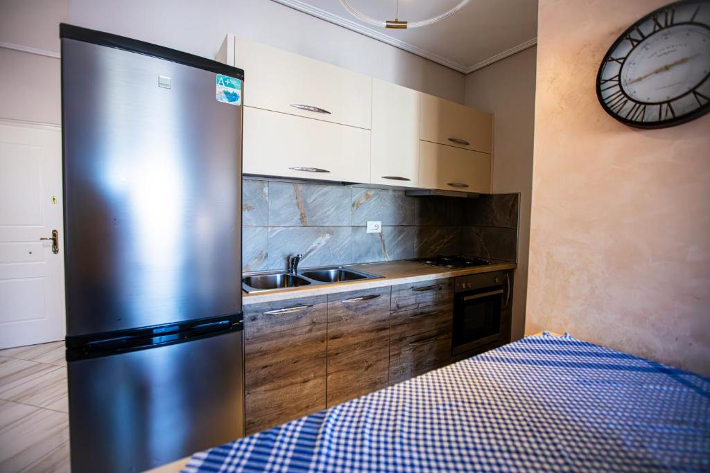 Two bedroom apartament in Myslym Shyri - Image 8
