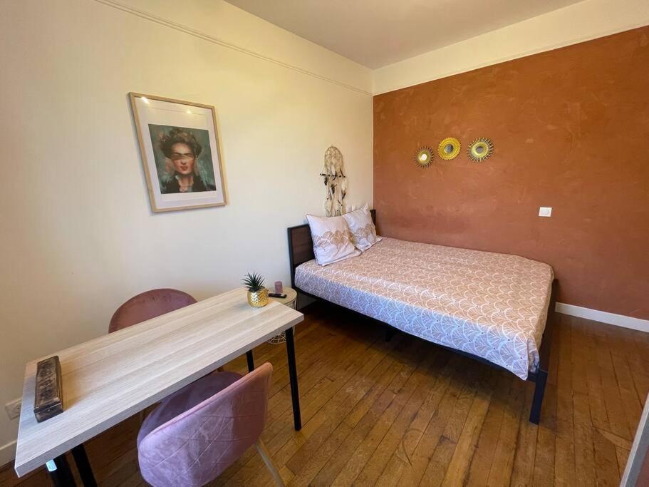 Photo de la galerie de l'établissement Studio Art Déco : proche Paris, à Ivry-sur-Seine