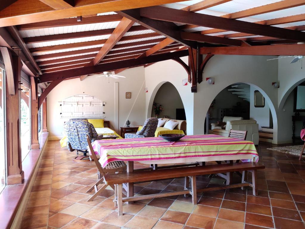Fotografie z fotogalerie ubytování 45 Villa la Cherry bord de mer v destinaci Le Diamant