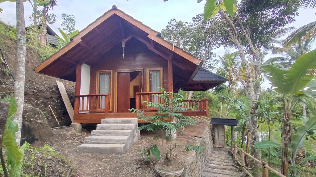 Zahrada ubytování Nea Cottage Lombok