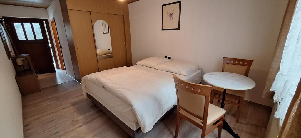 Voodi või voodid majutusasutuse Sharma's Hotel toas