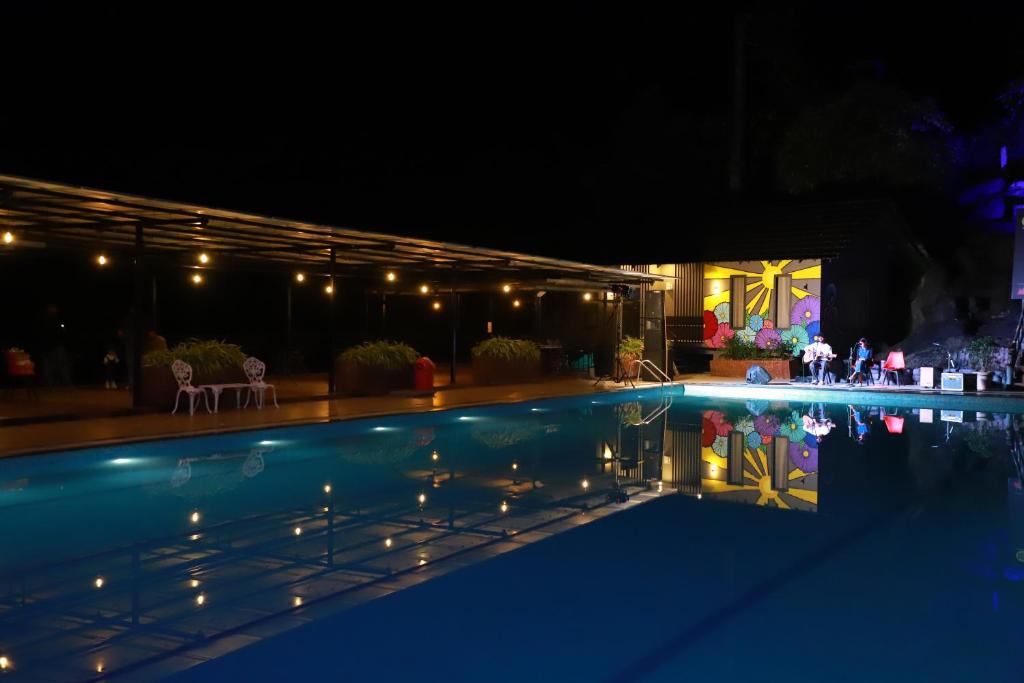 Bazén v ubytování Konfudha Resort nebo v jeho okolí