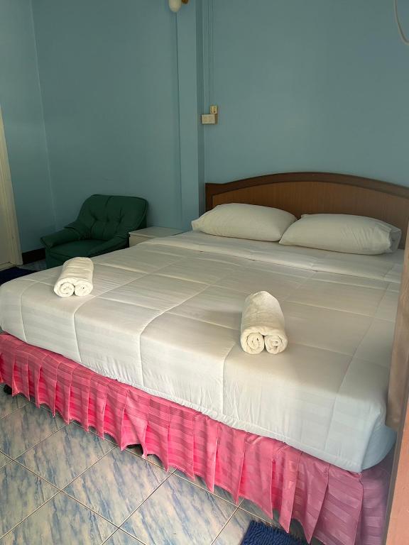 Postel nebo postele na pokoji v ubytování Adam Bungalows