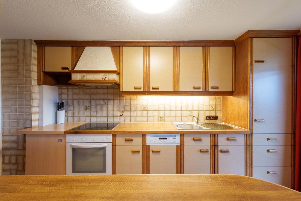 Kuchyň nebo kuchyňský kout v ubytování Ferienwohnung Raid