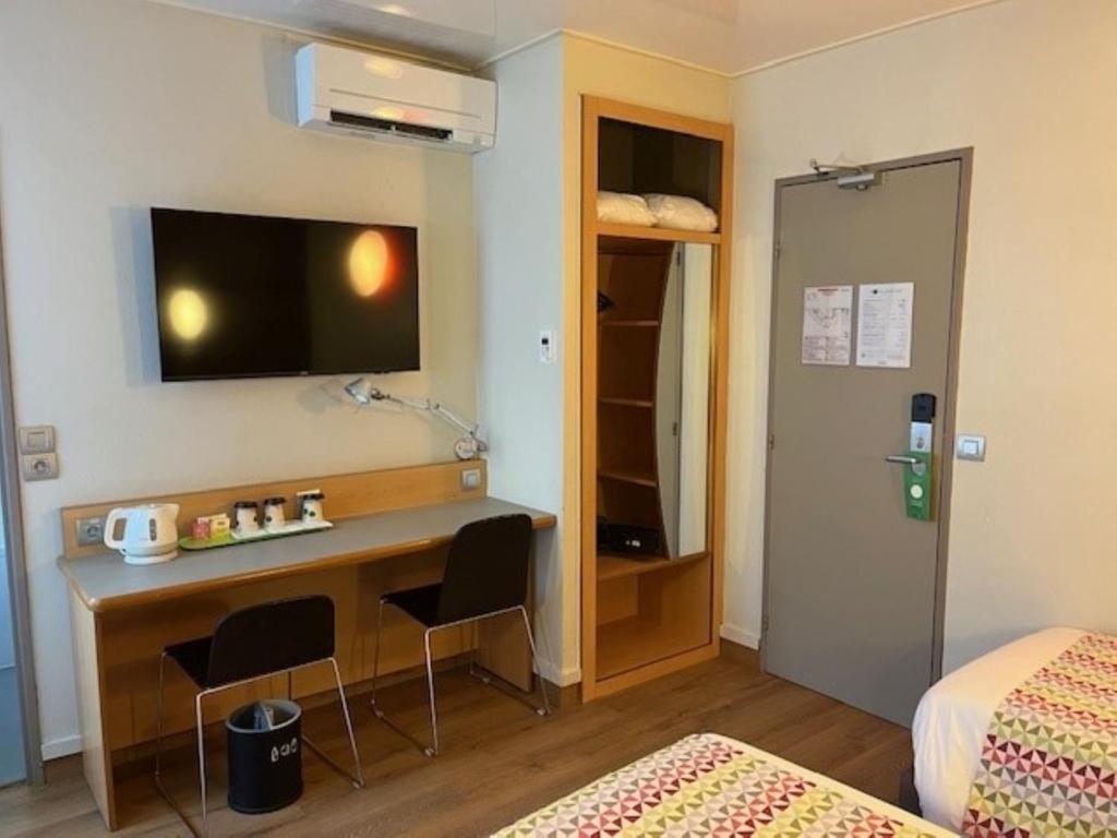 Campanile Paris 14 - Maine Montparnasse - Resim 5