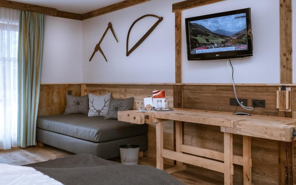 Hotel Astrid - Ski In - Ski Out - 13