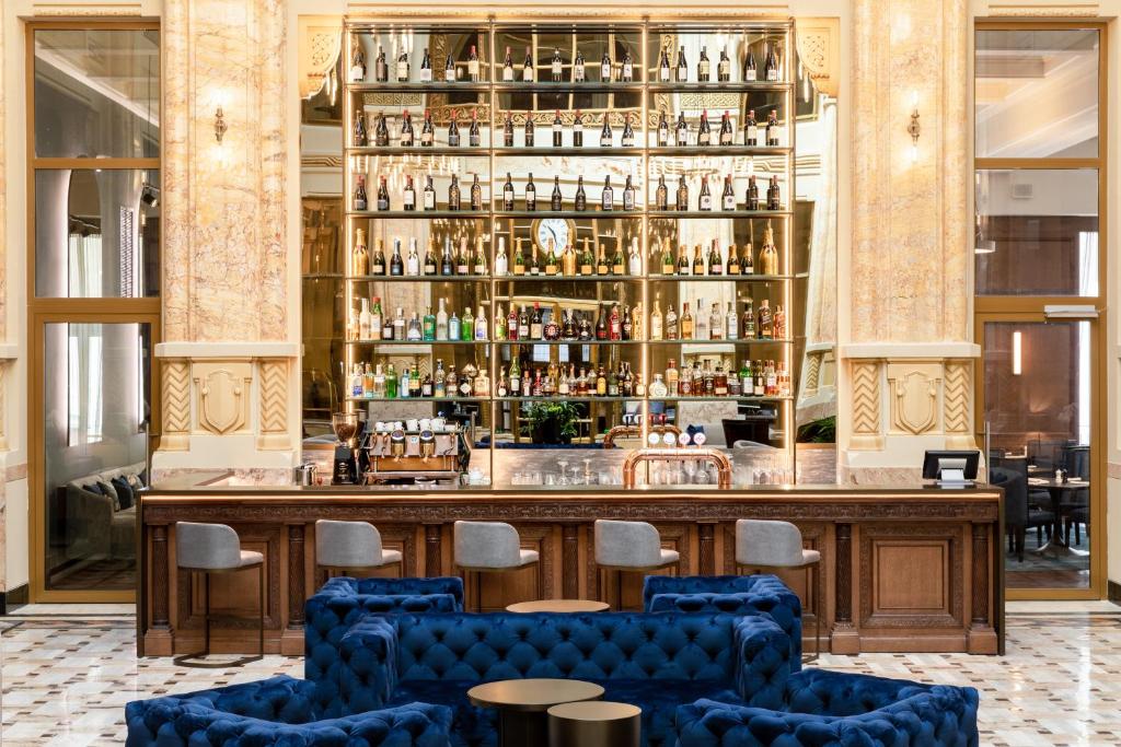 The Marmorosch Bucharest, Autograph Collection - Resim 3