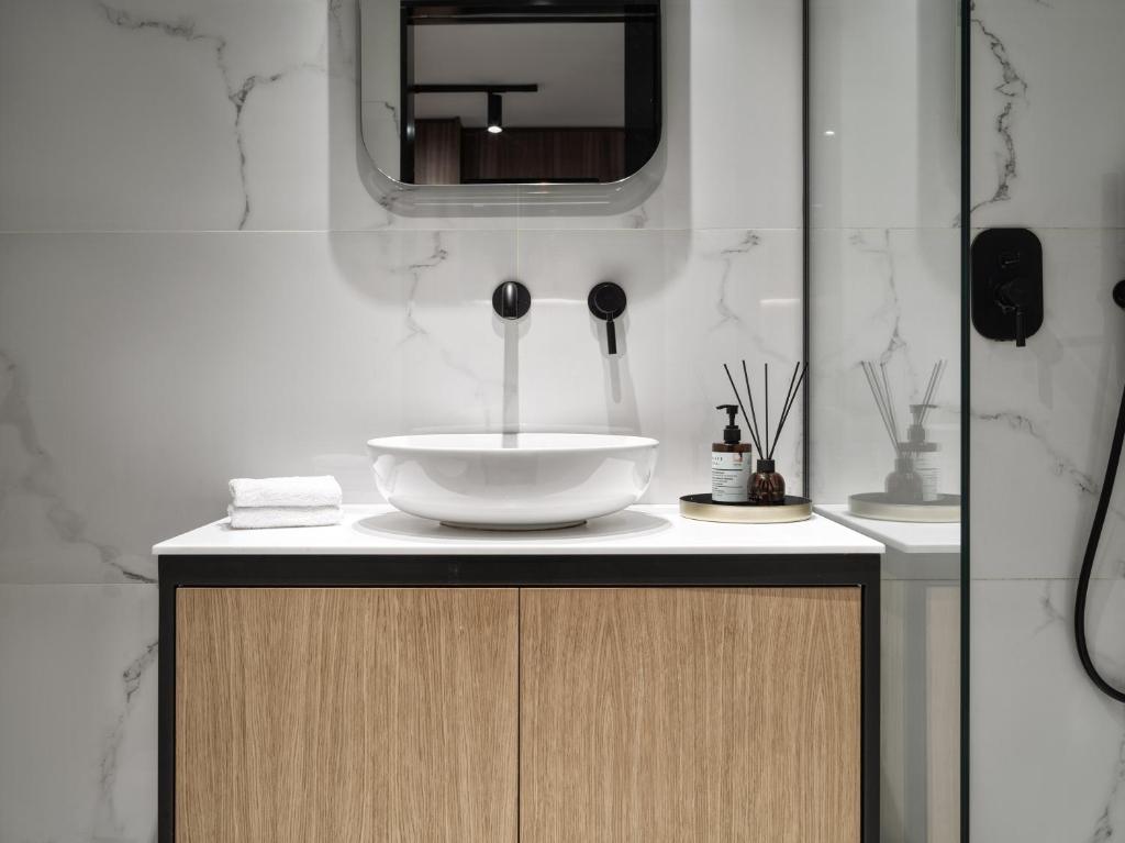 The Newel Acropolis - Resim 42