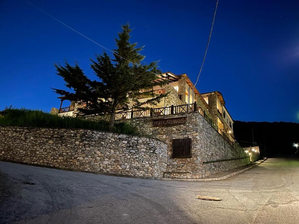 Granitis Lodge - Housity