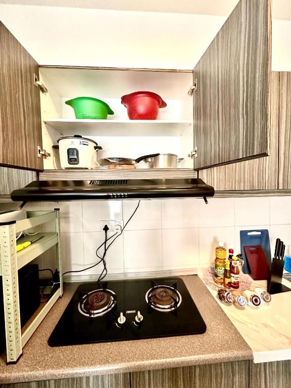 Kuchyň nebo kuchyňský kout v ubytování Casa Budi Dwiputra 15 Putrajaya