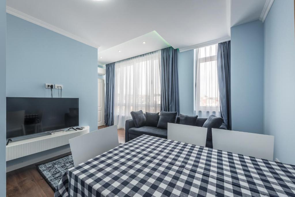 Sky Apartments - Image 3