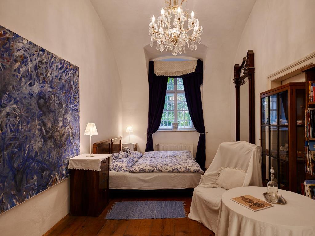 Postel nebo postele na pokoji v ubytování Schloss Hollenburg Aparte Apartments