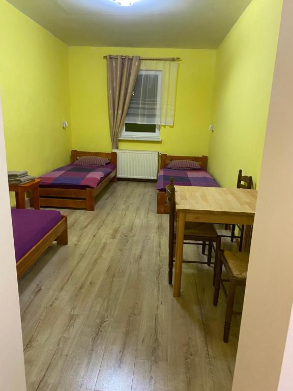 Penzion Krásný Dvůr - Triple Chambre Avec Salle De Bain Privée