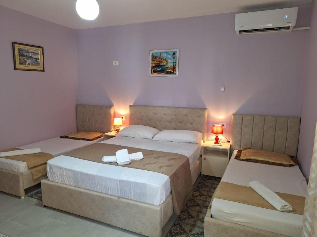 Una cama o camas en una habitación de Hotel Sabi
