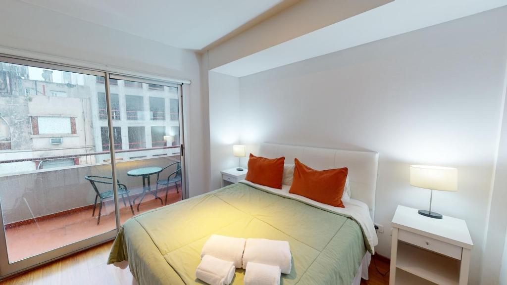 BENS Downtown Apartments - Studio With Balcony