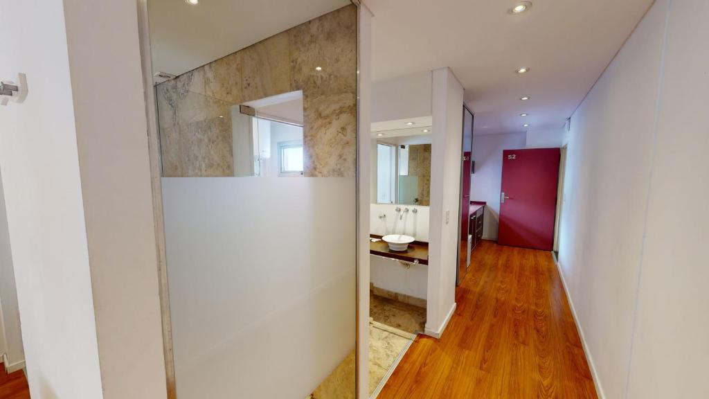 BENS Downtown Apartments - Studio Apartment