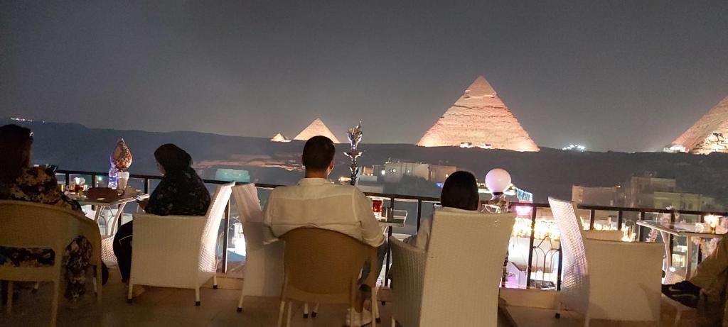Fotografie z fotogalerie ubytování Golden Pyramids Inn v Káhiře