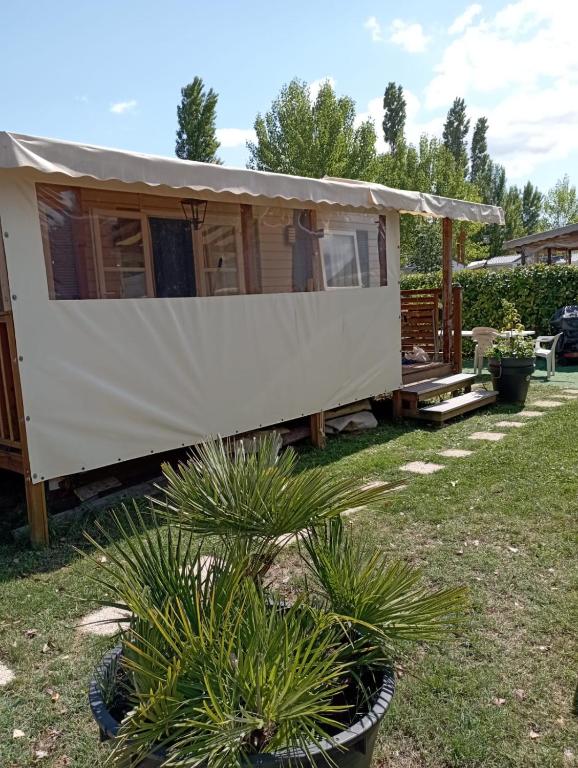 Zahrada ubytování mobile home for you Les Rives de Condrieu