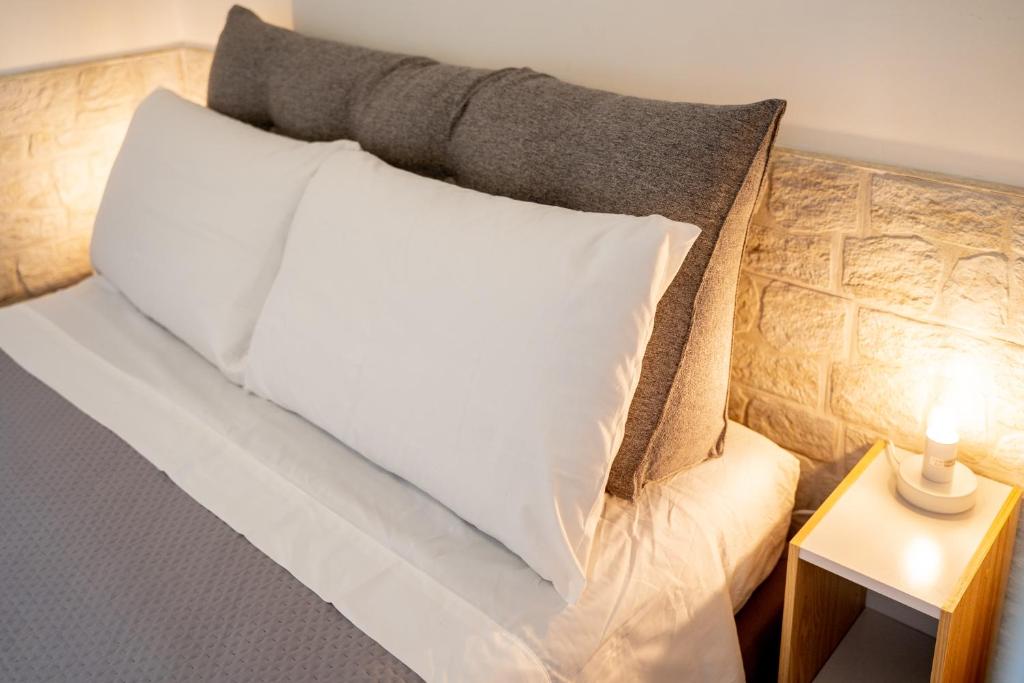 La Casa di Saretta - Double Or Twin Room With Private Bathroom