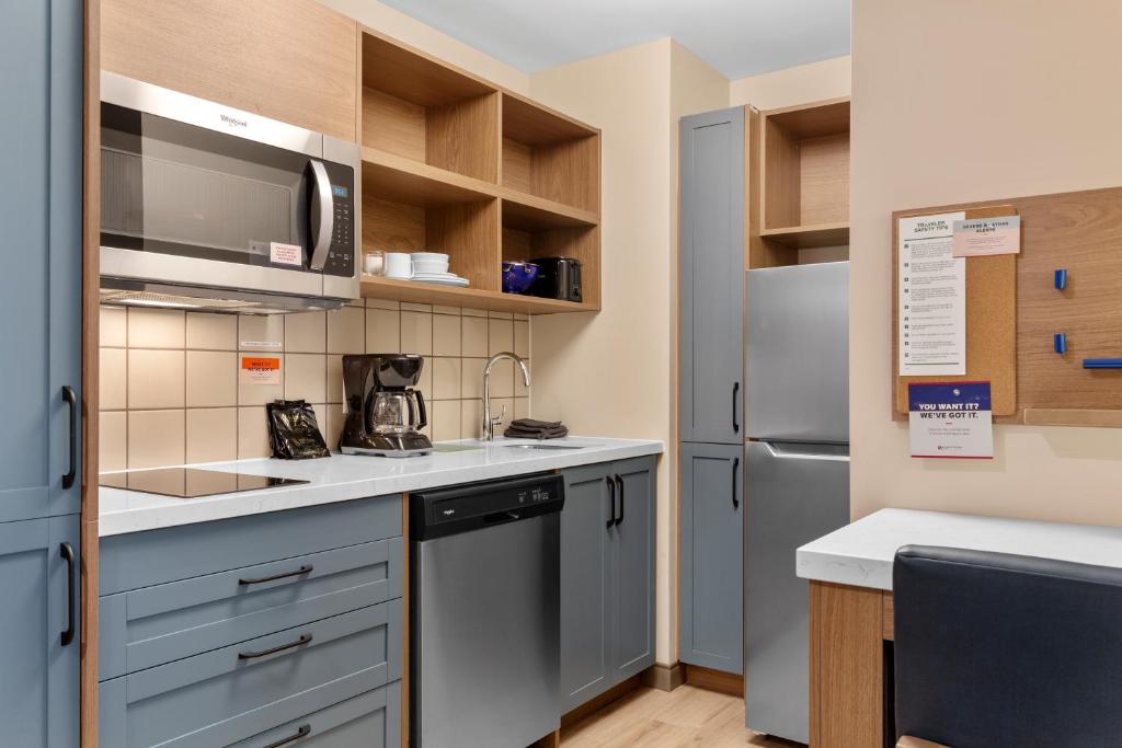 Candlewood Suites Collingwood by IHG photo
