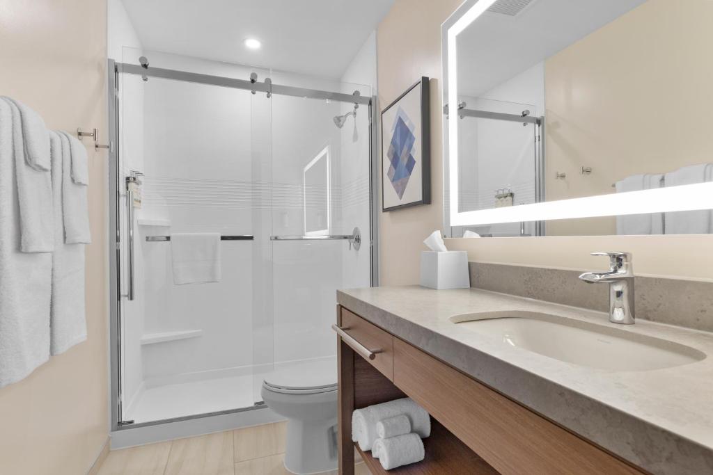Candlewood Suites Collingwood by IHG photo
