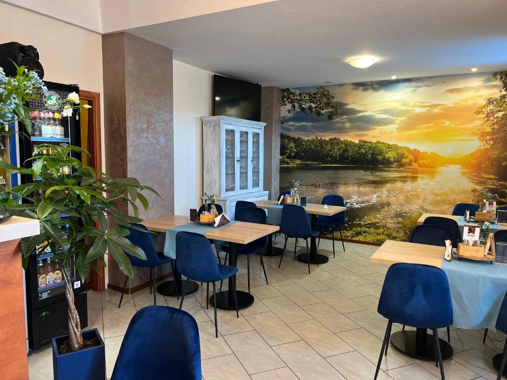 Restauracja lub miejsce do jedzenia w obiekcie Hotel Vistula