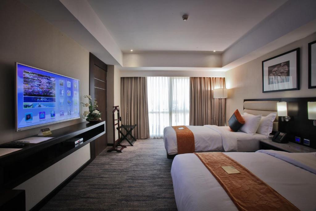 Limketkai Luxe Hotel - Deluxe Twin Room