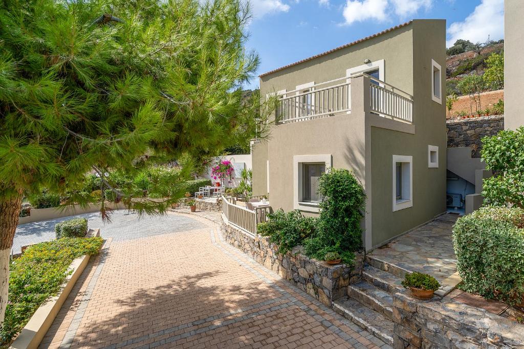 Budova, v ktorej sa apartmán nachádza