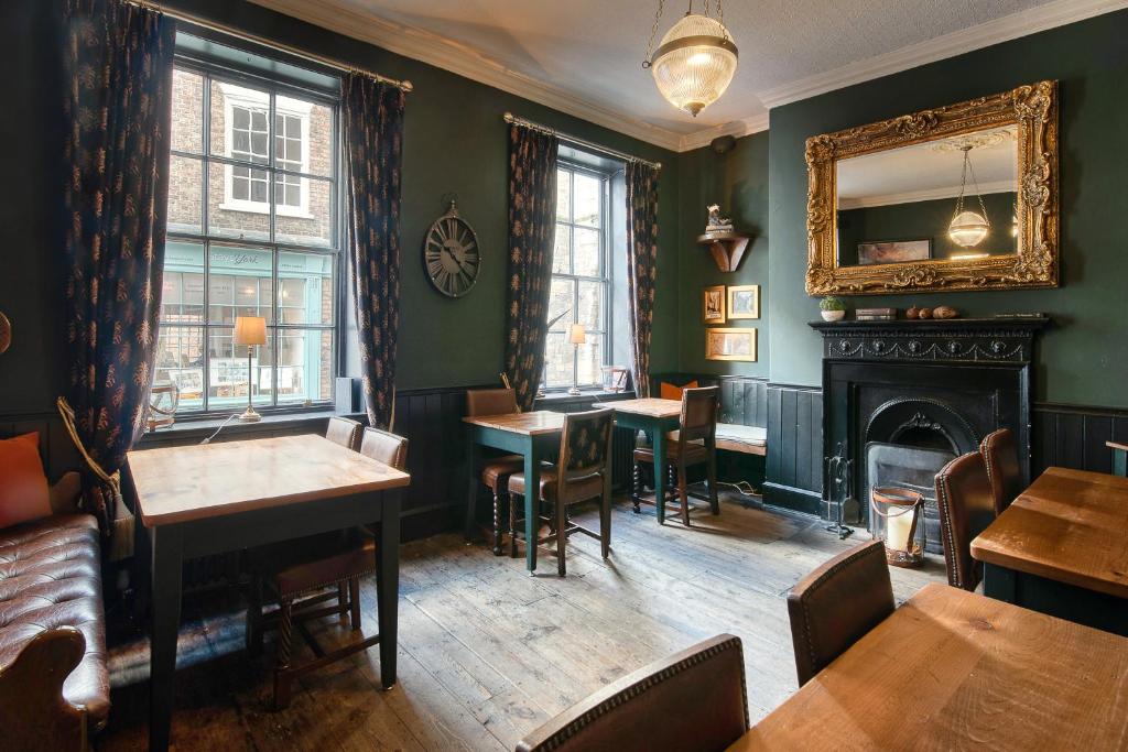 The Fat Badger - Resim 14