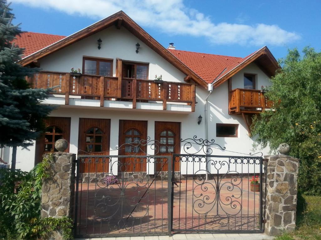 Felső Fogadó 3067 Felsőtold, Széchenyi Ut 21. kép - 1