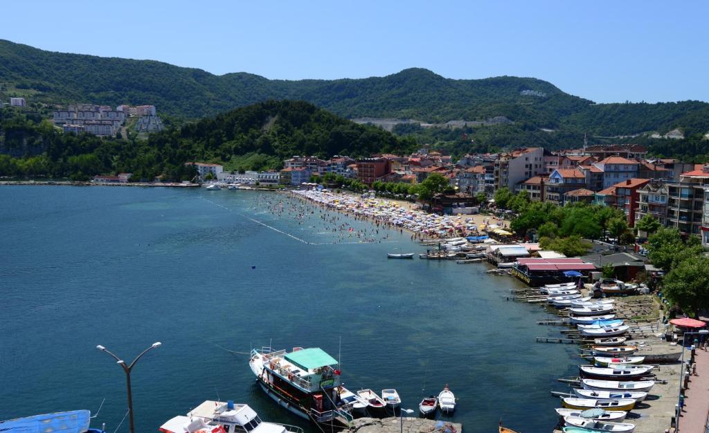 ak video filmleri cıplaklar kanpi