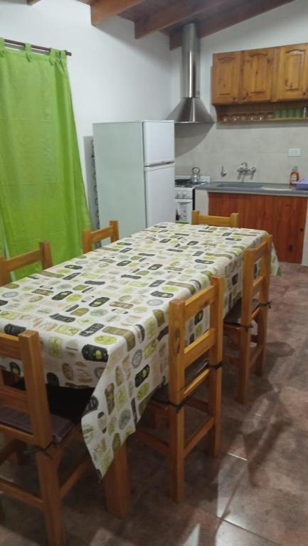 CABAÑA de 2 DORMITORIOS en HOSTERIA LAS LUCES