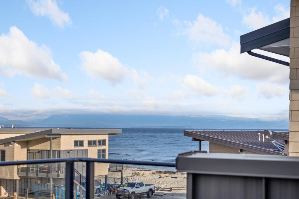 Ocean View Townhouse 26 at THE BEACH HOUSE, Campbell River (updated