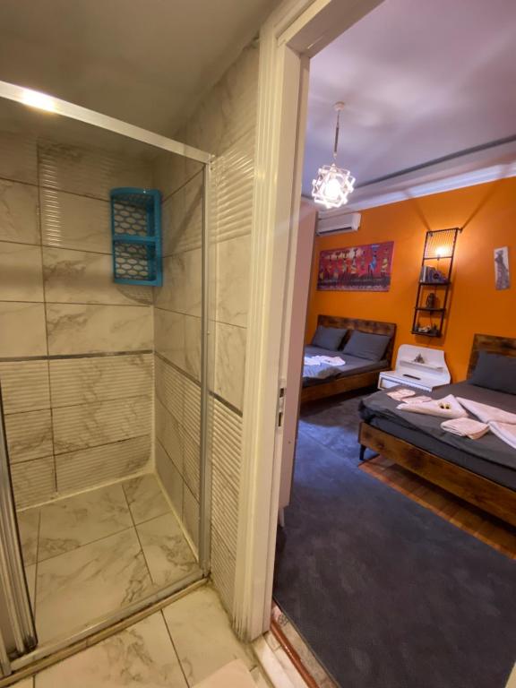 Postel nebo postele na pokoji v ubytování Taksim Pandora hotel