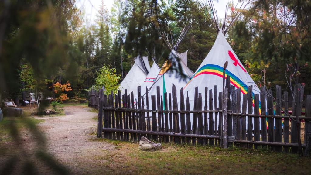 Zahrada ubytování L'Auberge Refuge du Trappeur