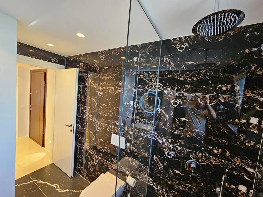 Sweet Comfy Apartment - Image 3