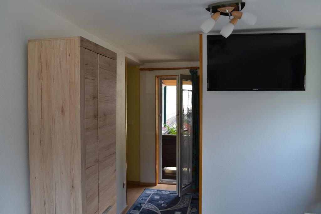 Pension Haus Rohrmoser - 9