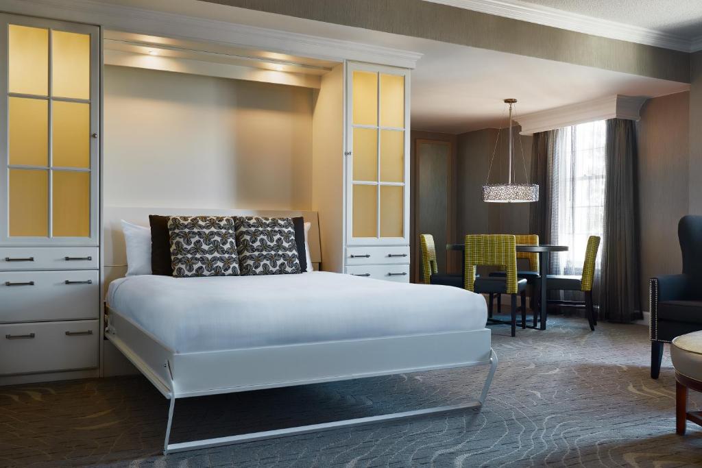 Gaylord Opryland Resort & Convention Center - Chambre De Salon Queen Murphy Lit Seulement- Vue Extérieure